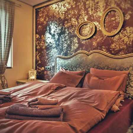 тhe Bohemian Lodge-entire House With Sauna Apartamento